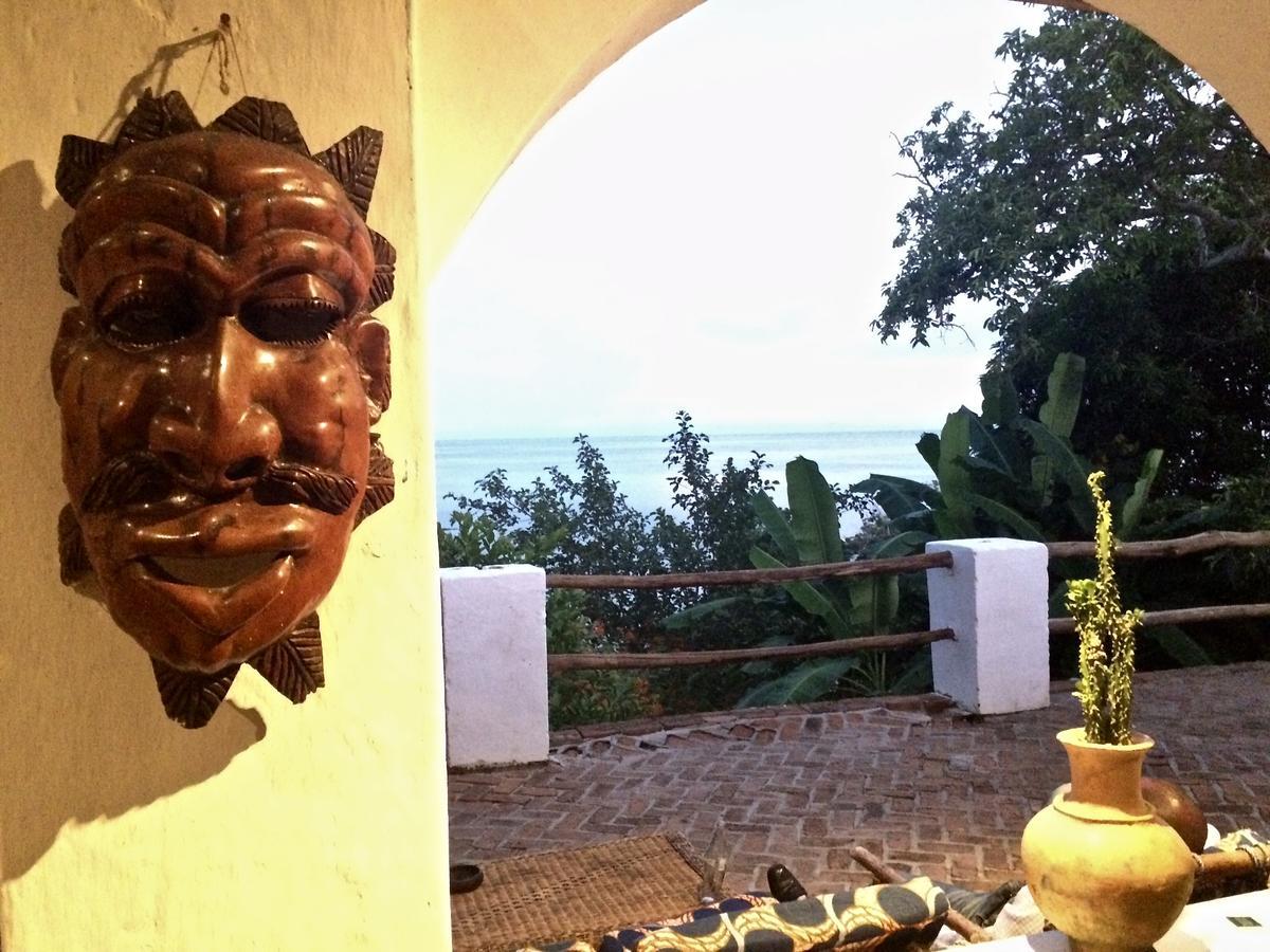 Njaya Lodge Nkhata Bay Exterior foto