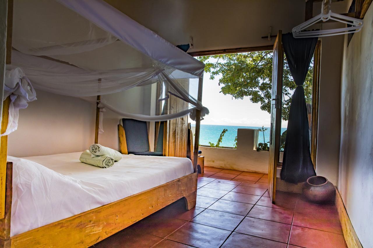 Njaya Lodge Nkhata Bay Exterior foto